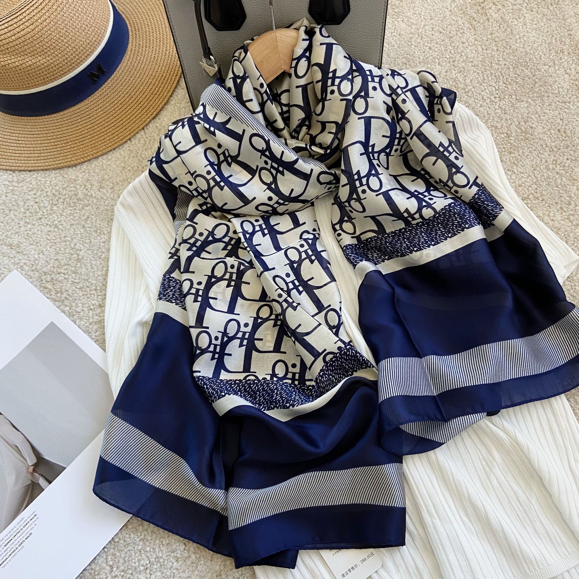 夏季仿真丝丝巾时尚高档大牌长巾防晒真丝丝巾批发围巾披风女夏天详情17