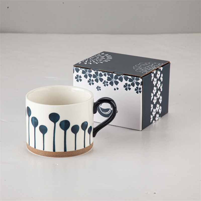 Japanese ceramic coffee cups, rough earthenware cups, hand-painted underglaze colors, large-capacity drinking cups, color box mugs as souvenirs pic 4