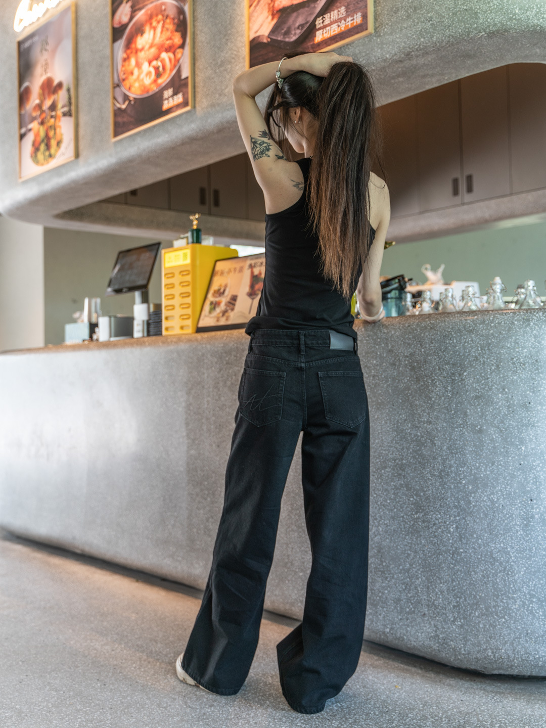 New simple and casual style, versatile wide-waist, slimming black loose wide-leg jeans for women 3048 pic 15