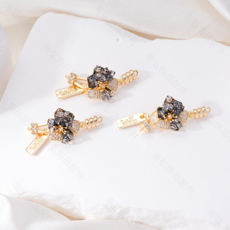 18K gold color-preserving inlaid zircon plum blossom connection at the end pearl buckle bracelet necklace, universal buckle diy jewelry accessory pic 13