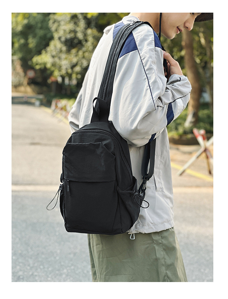 新款多功能防泼水双肩胸包男女轻便出游小背包男士户外登山斜挎包详情10