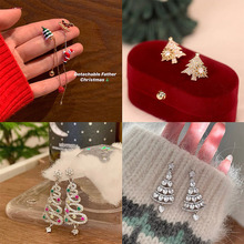 The new Chinese-style PI Xiu bracelet is fashionable, elegant, niche, simple and of high appearance level. It is an ins imitation strawberry crystal best friend bracelet and accessory pic 1