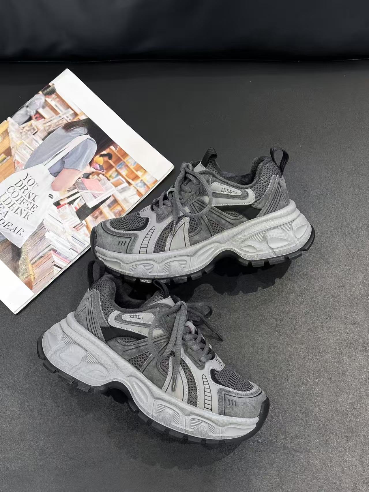 Fleece dad shoes for women 2025 autumn/Winter new retro genuine leather sports casual shoes, versatile thick-soled color-blocking running shoes pic 11