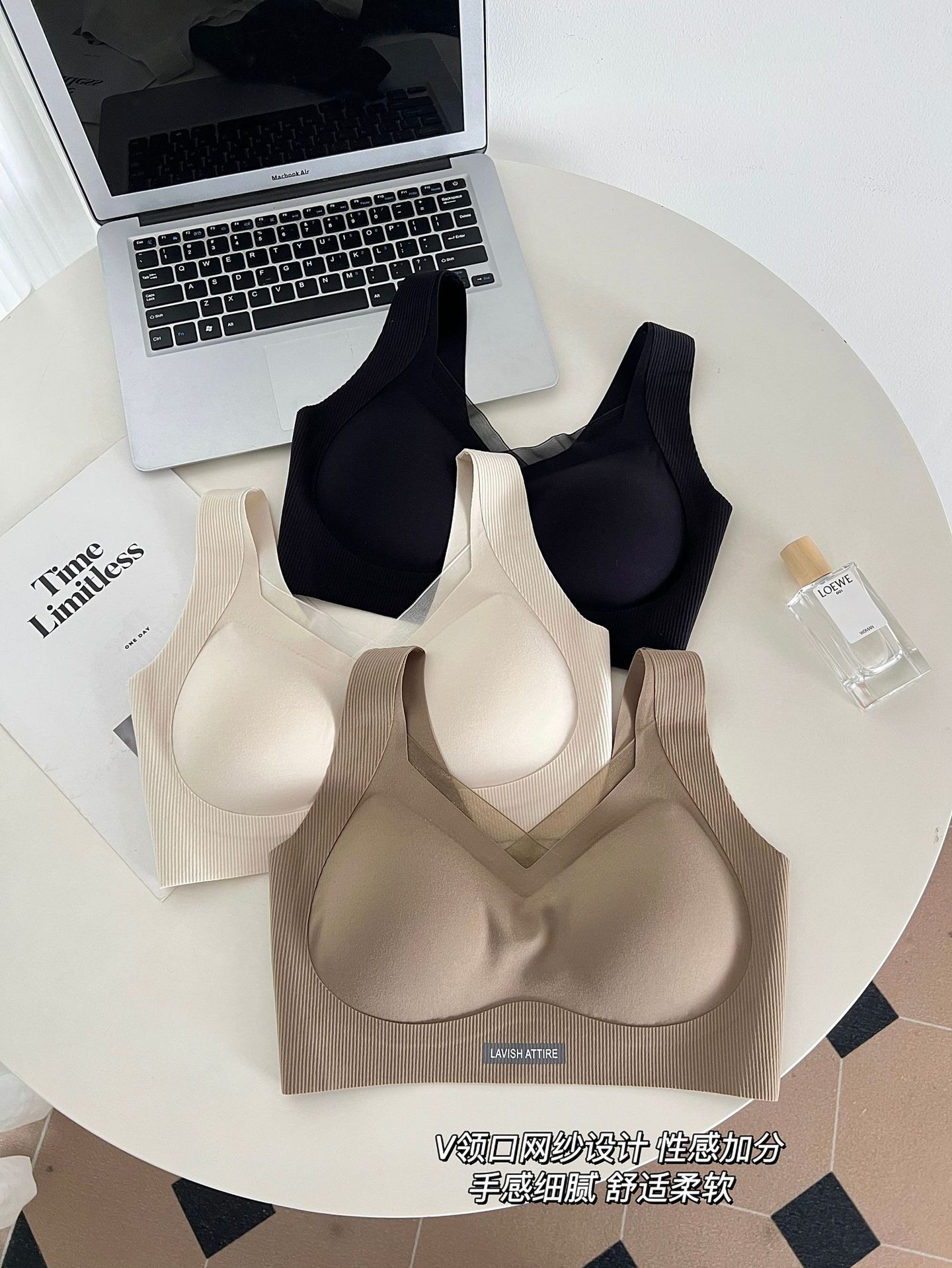 无痕粉底液内衣女小胸聚拢防下垂2025秋冬宽肩带背心式文胸罩批发详情17