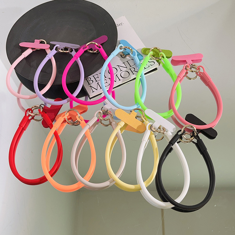 Simple orange single-buckle bracelet, phone case, pendant, ins keychain, schoolbag pendant, phone case, universal for women pic 2