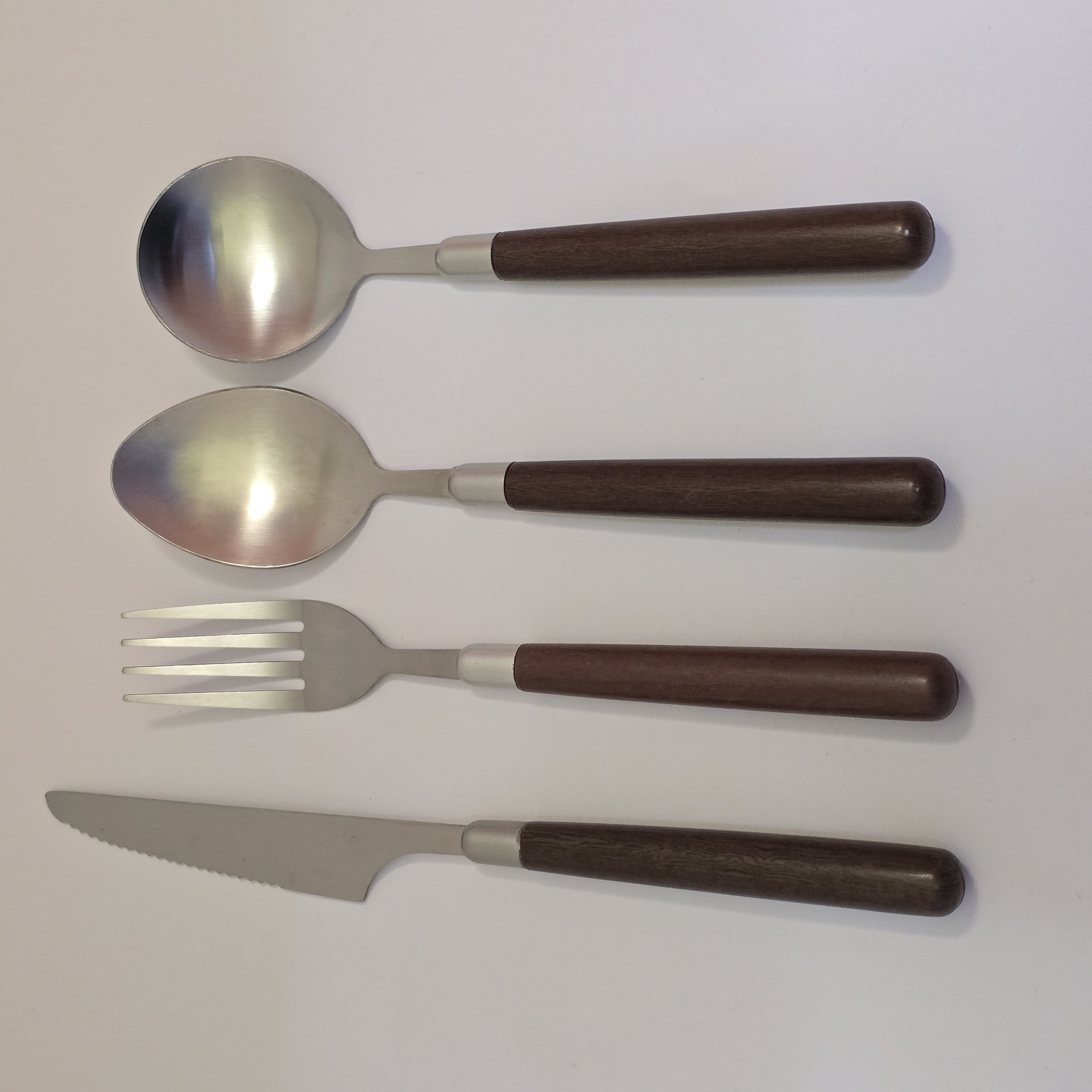 仿胡桃木柄简约质感不锈钢勺子叉子套装家用西餐餐勺高颜值餐具详情5