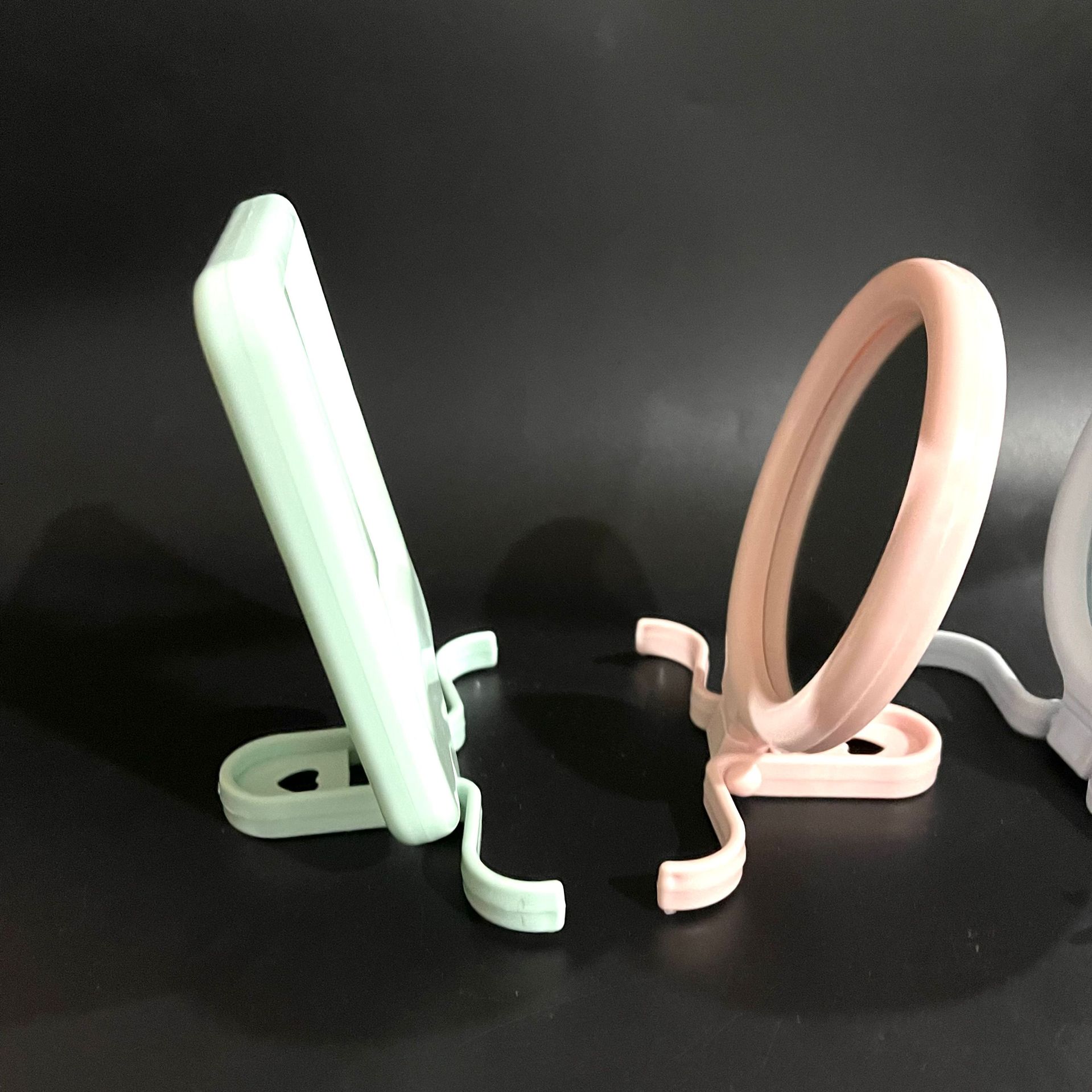 【2-1区】北欧台镜 50/盒200/箱北欧镜化妆镜便携宿舍学生镜子台式桌面可立梳妆镜2元货源详情6