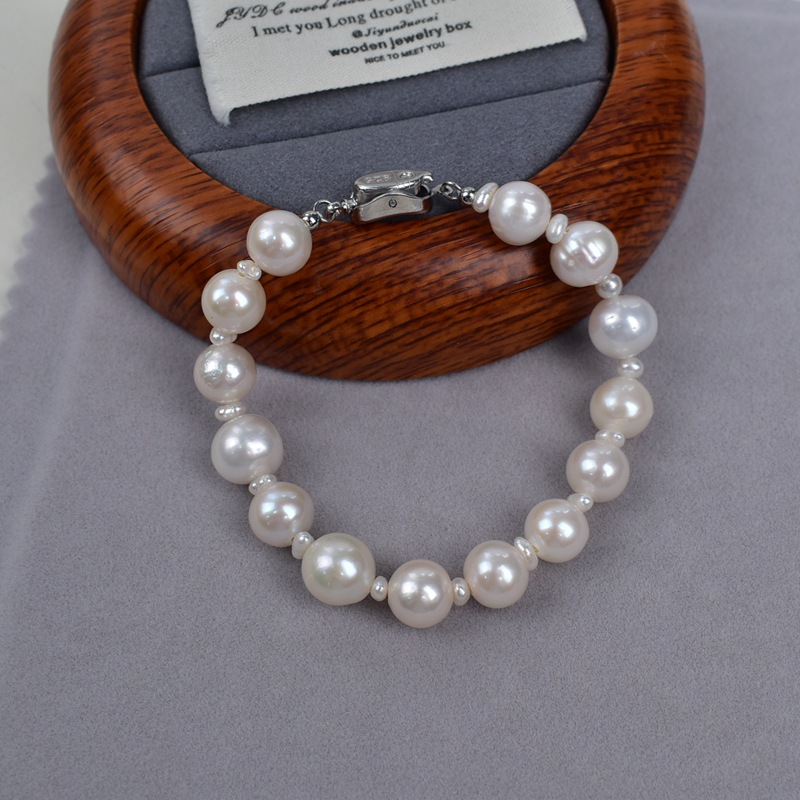 Natural freshwater pearl bracelet, bright white nearly round pearl bracelet, versatile for daily use. Original design, simple pearl bracelet pic 7