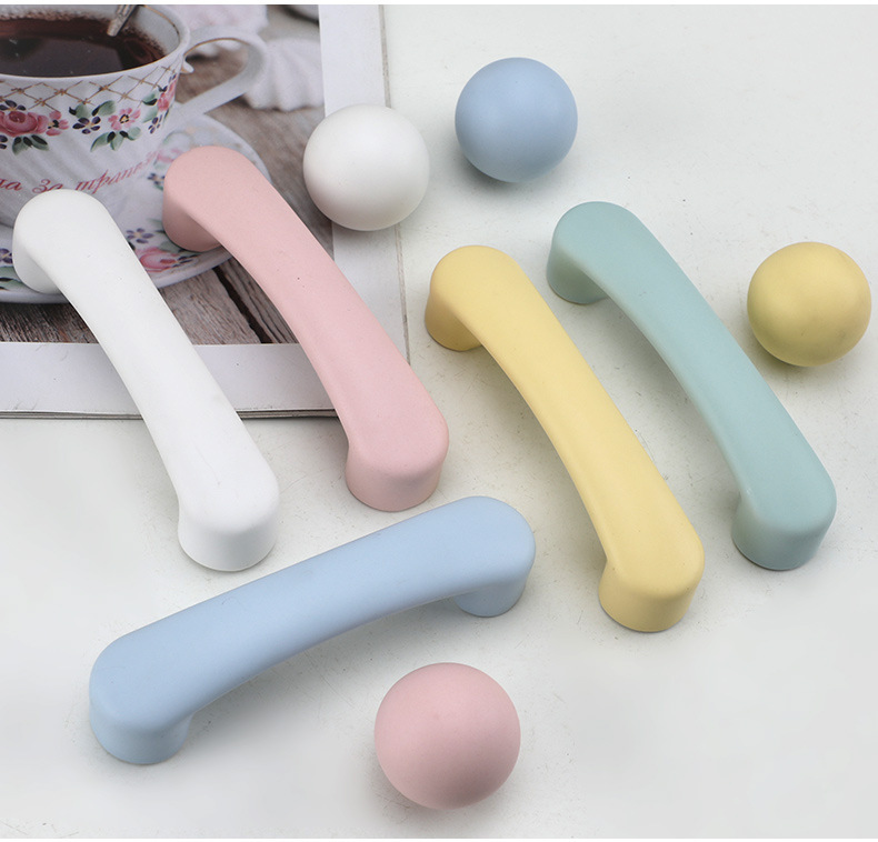 马卡龙彩色圆形拉手儿童房可爱衣柜门橱柜抽屉莫兰迪粉蓝色小拉手详情13