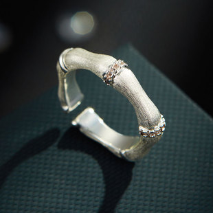 A light luxury double-layer overlapping bamboo-joint open ring with a high-end feel. It is made of copper alloy, set with zircon, and electroplated with real gold for adjustment pic 2