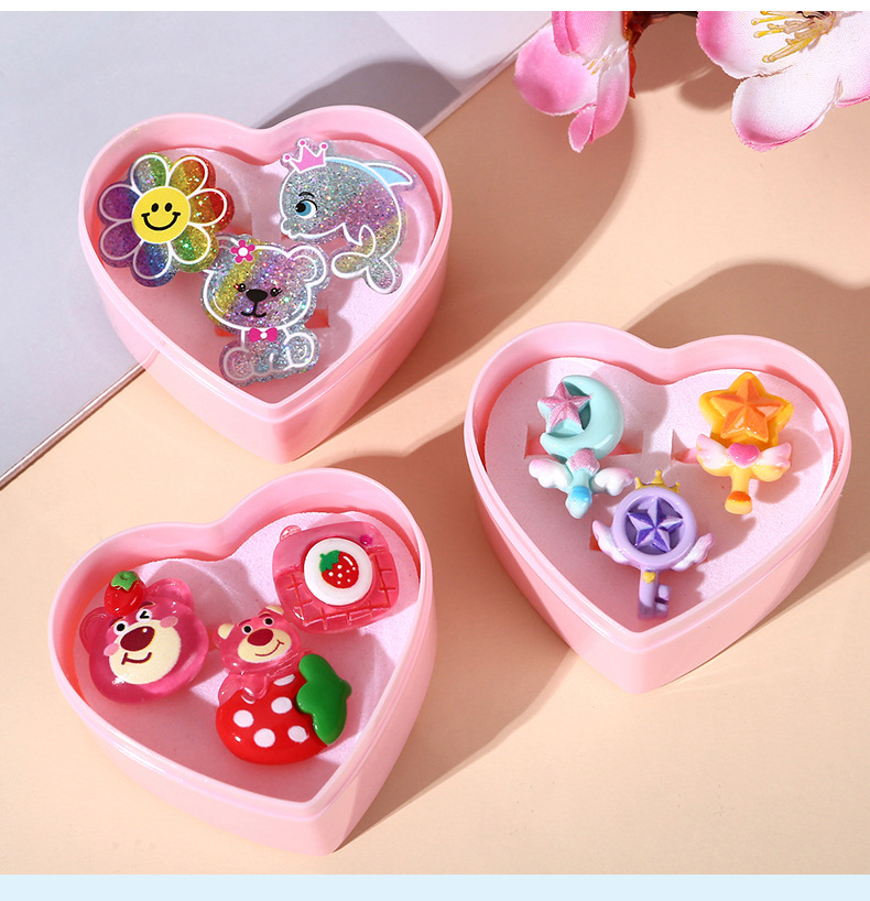 新品儿童戒指美人鱼造型一盒女童手饰套装小女孩装扮玩具戒指详情3