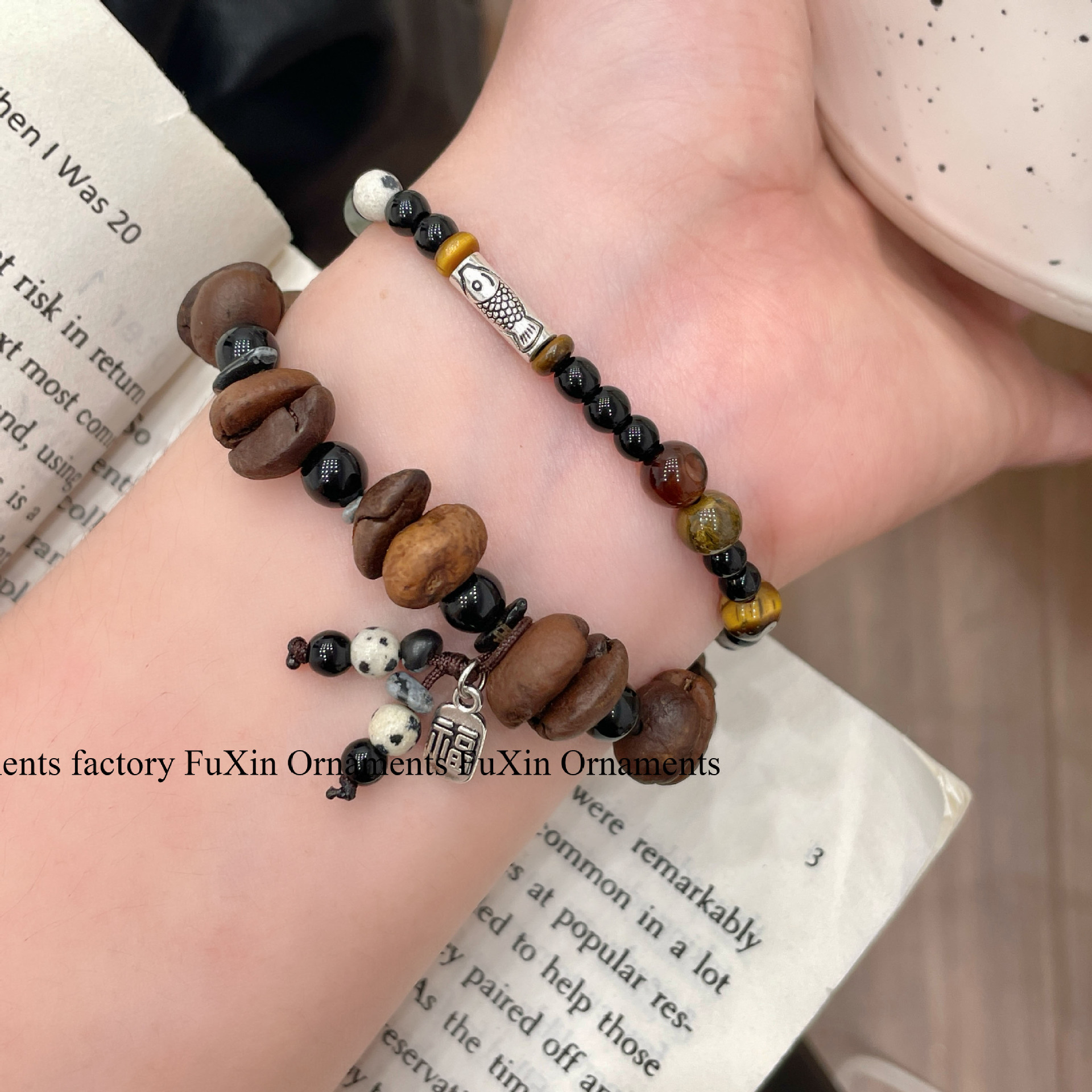 The new unique coffee bean bracelet features a niche and versatile design, a retro style for both men and women, and a new Chinese style for best friends and couples pic 10