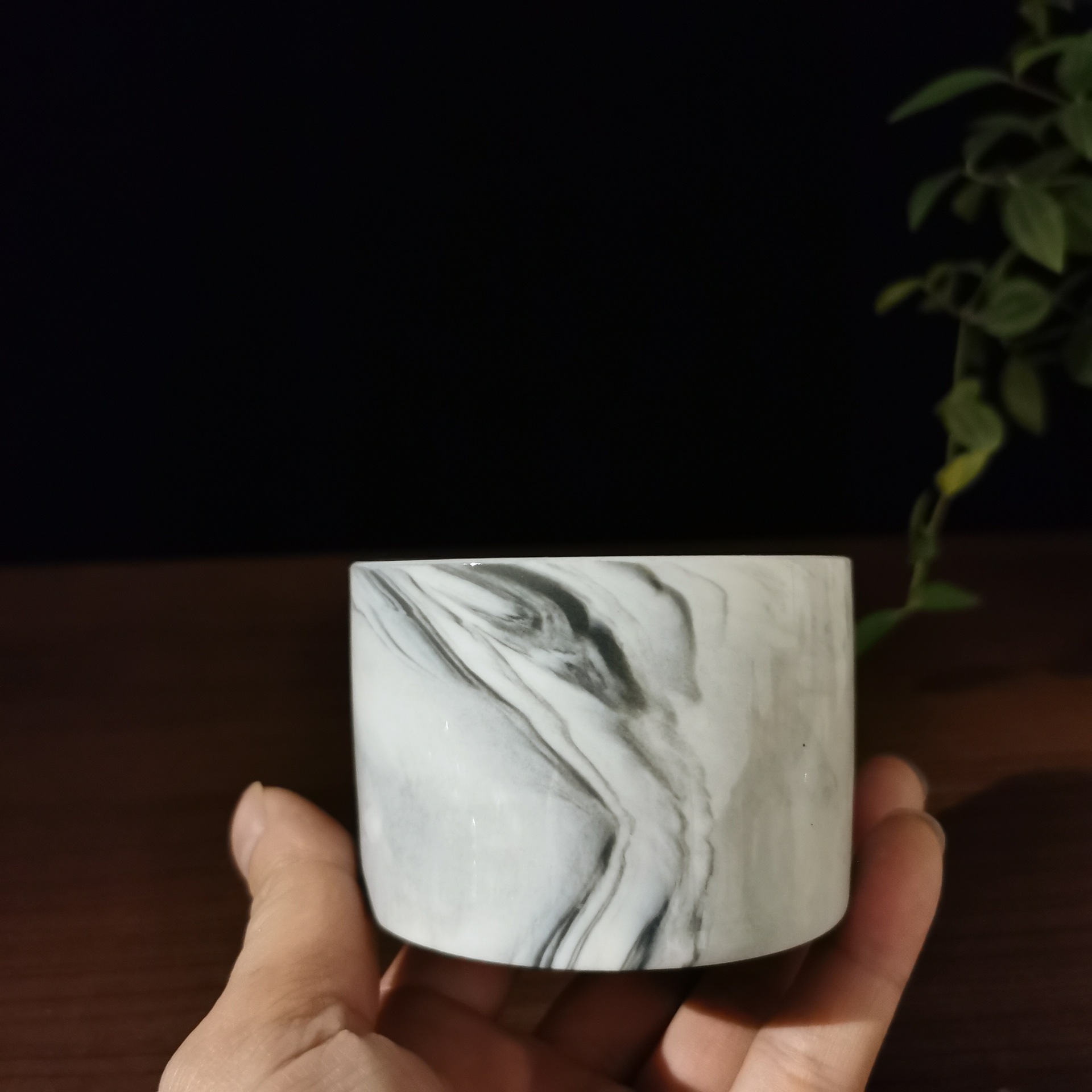 陶瓷黑白 闻香杯3.jpg