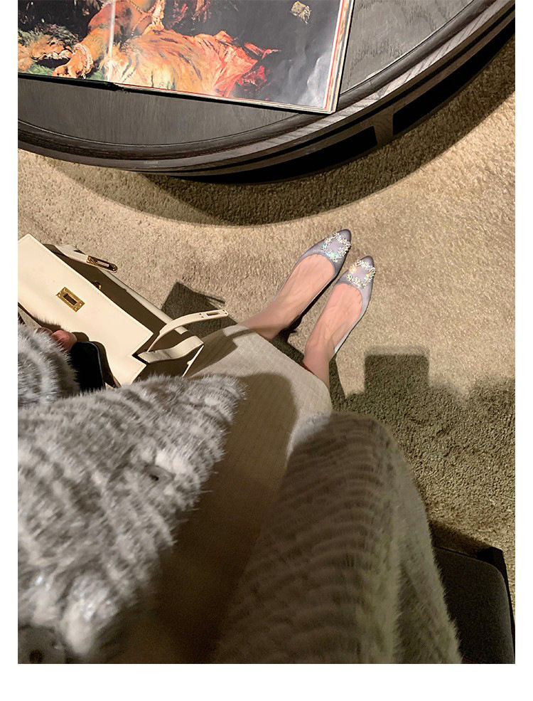 【现货】一件代发mbpor尖头平底鞋女方扣单鞋雪花扣水钻婚鞋详情9