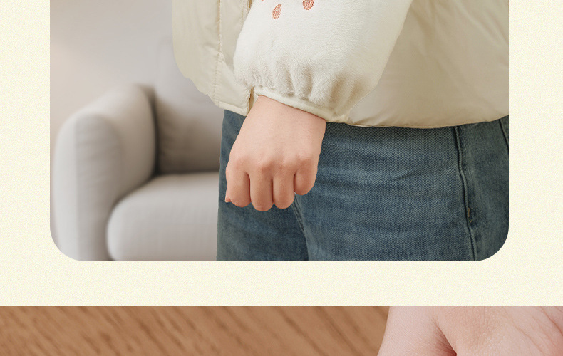 Winter cute strawberry sleeve, cartoon for girls, long adult office anti-dirt fluffy hand sleeves, plush sleeves pic 18