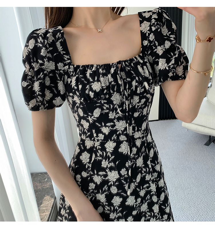 2024 New lantern-sleeved chiffon floral print dress for women, a summer style, French slit style, square neck long dress pic 3