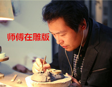 新款圣诞节雪人底座迷你水晶球节日礼物儿童发光音乐盒房间装饰详情16