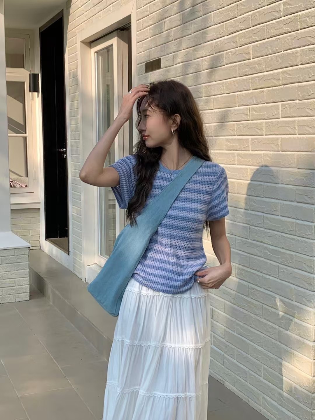 Niche design sense canvas bag, large-capacity Korean-style laid-back single-shoulder bag, 2025 commuter student underarm tote bag pic 7