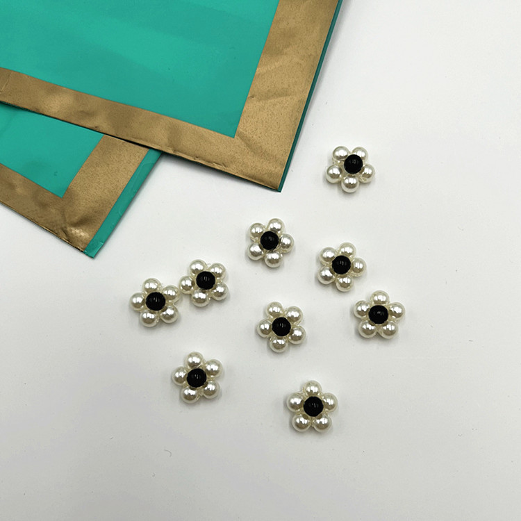 Hand-woven imitation pearl flower DIY clothing accessories are selling well, sweet girl earrings, headwear and jewelry accessories pic 6