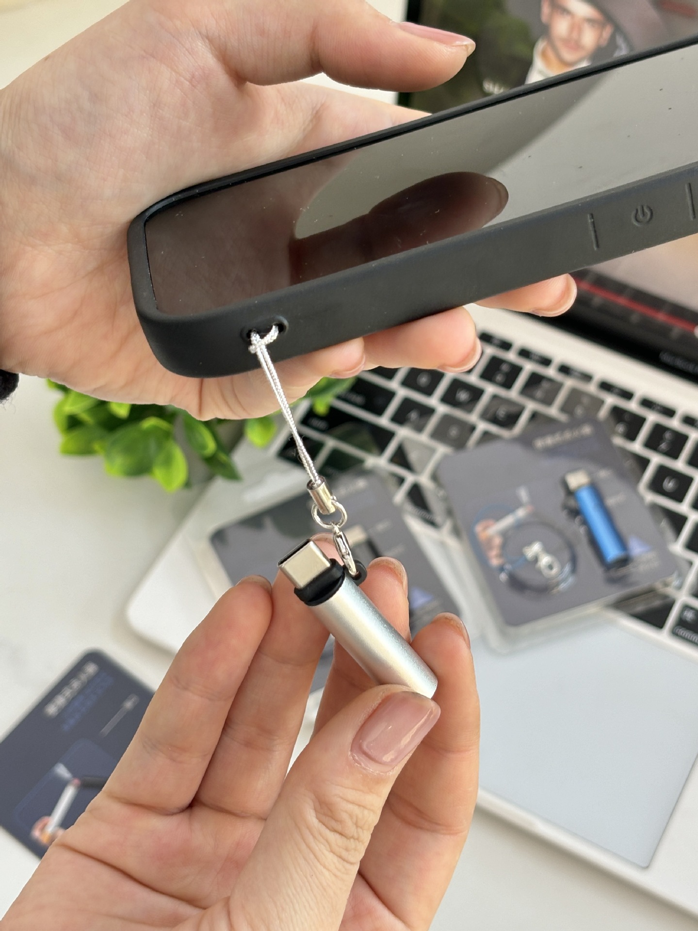 迷你便捷无线点烟器TYPE-C无液气体打火机跨境智能防风点烟点火器详情7