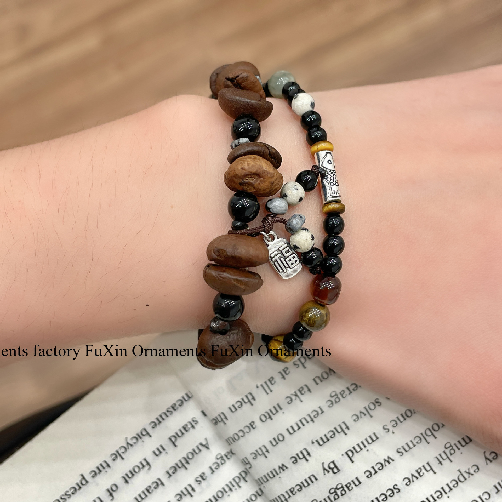 The new unique coffee bean bracelet features a niche and versatile design, a retro style for both men and women, and a new Chinese style for best friends and couples pic 14