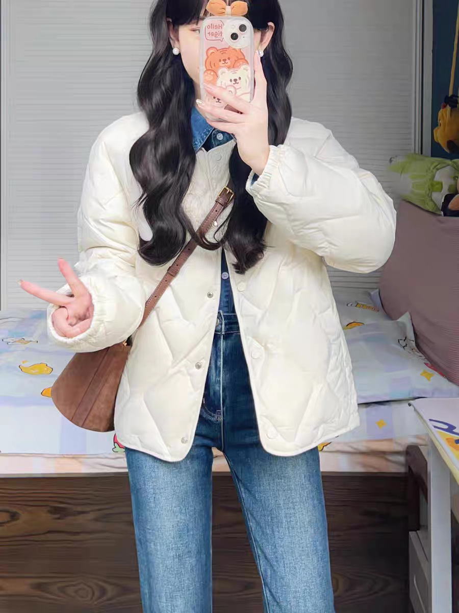 2025秋冬短款菱格圆无领轻薄羽绒服女士内胆白色鸭绒时尚休闲外套详情25