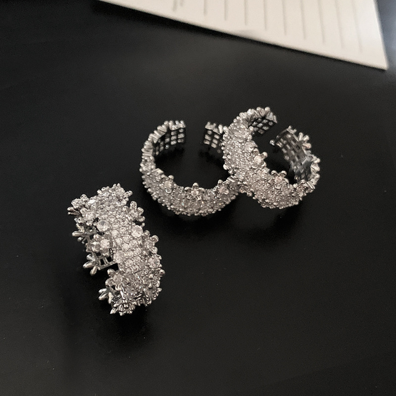 KIMOJ新款戒指冷淡风轻奢精致满钻超闪锆石开口戒设计感小众高级气质百搭戒指详情1