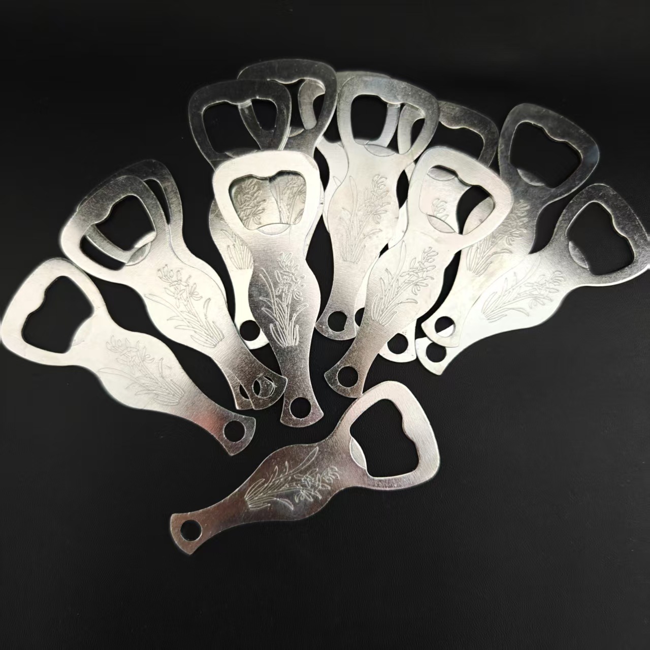 【 Doorway 】 Hulujiu Kai 50/ Bundle 2000/ piece Hulujiu Kai New Bottle opener Metal Beer Screwdriver Hotel household screwdriver 2 yuan wholesale supply pic 2