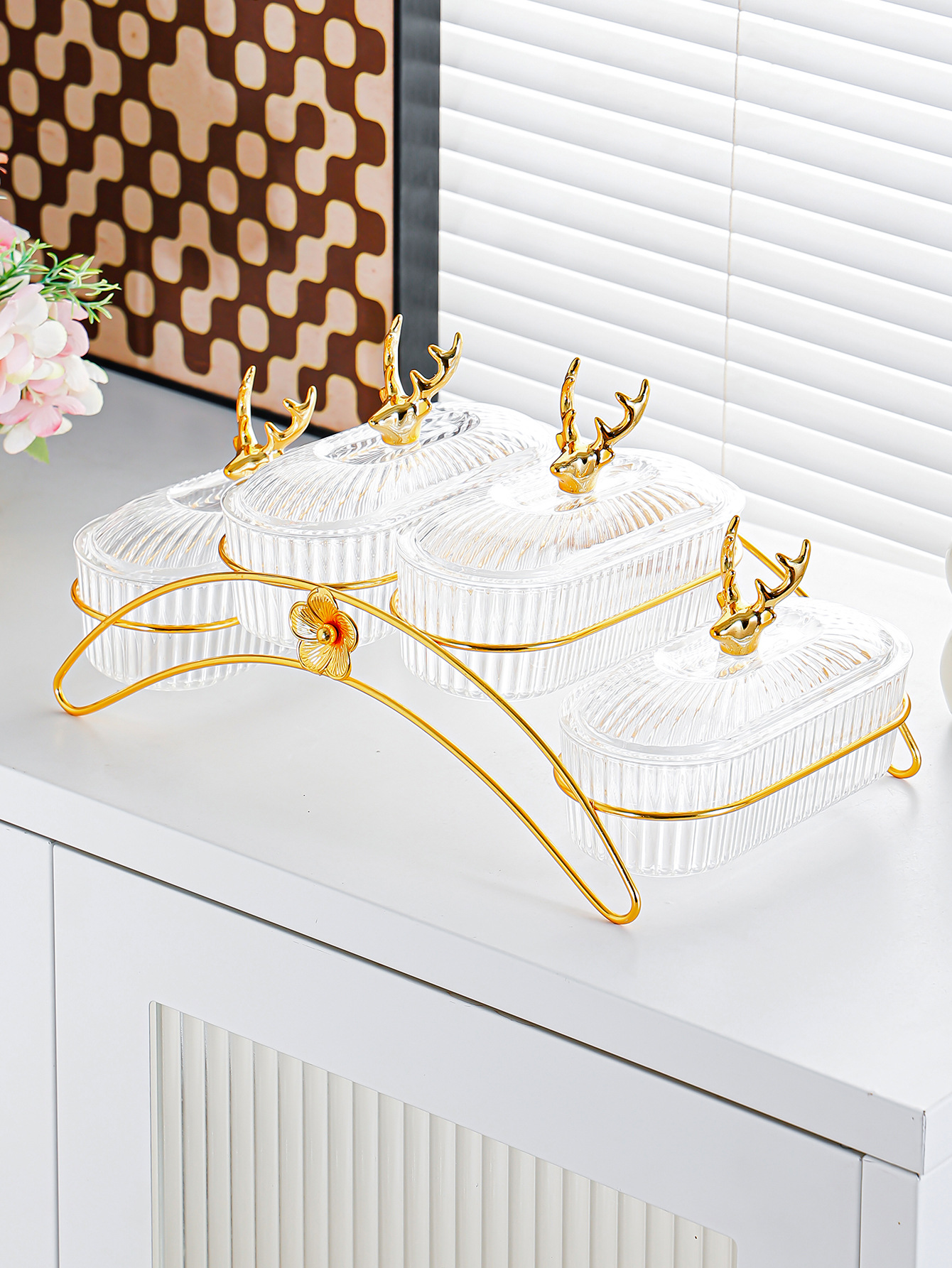 Light luxury dried fruit plate, fruit platter, light luxury household snack plate, ironwork rack, commercial and hotel snack plate, compartments fruit plate pic 20