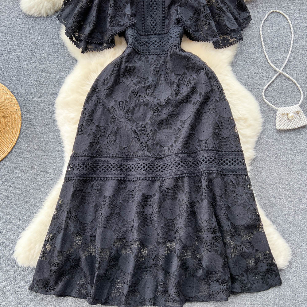 European-style lace dress with a thousand gold pieces, embroidered and hollowed-out design, and lotus leaf sleeves, exudes a high-end and elegant princess style pic 6