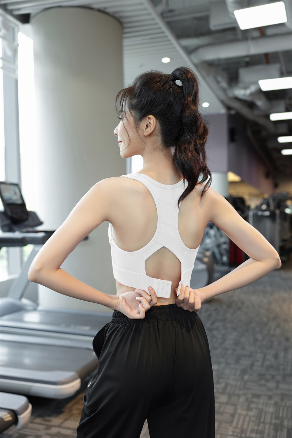 一体式胸垫固定杯高强度防震聚拢运动内衣女薄款美背运动文胸秋季详情20