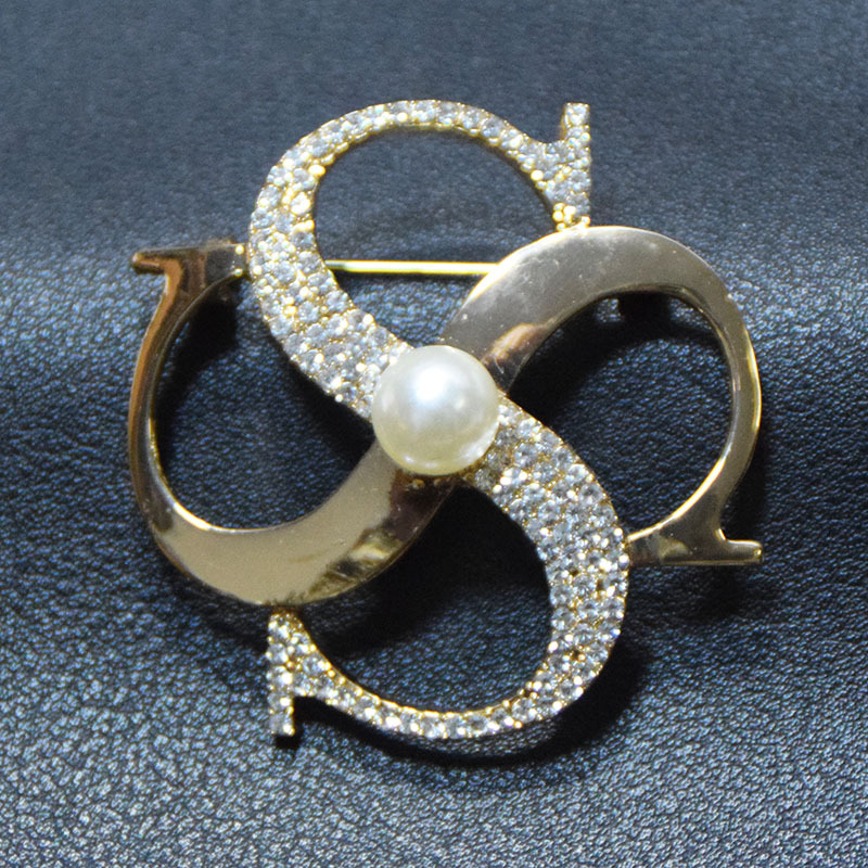 Brooch, high-end, niche silk scarf buckle, alloy Korean version diamond-encrusted coat, pearl brooch, clothing accessory, brooch, wholesale accessories pic 40