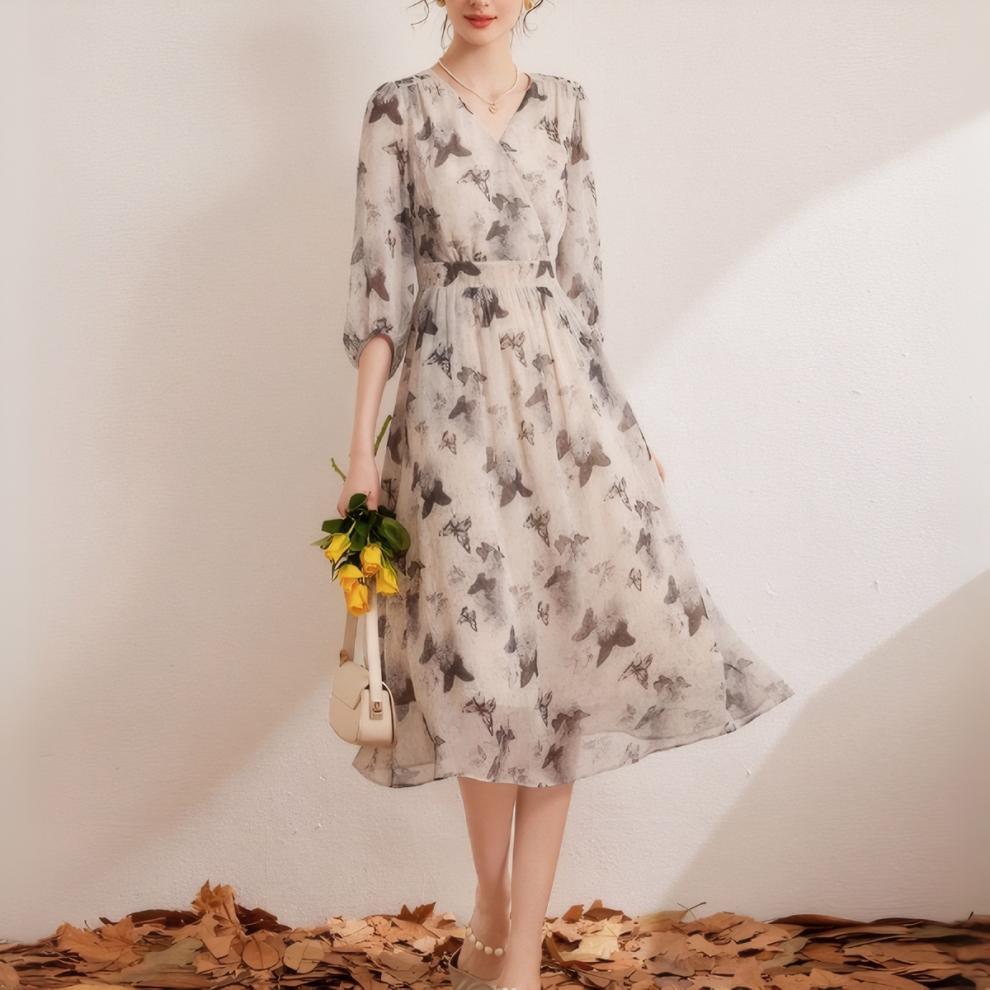 2025春夏新款女人味印花飘逸长裙时尚V领修身女式七分袖连衣裙潮详情20