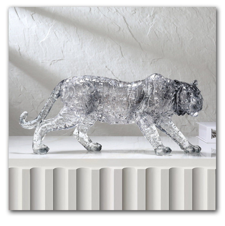 2025厂家直发欧式狮子老虎豹子工艺品摆件家居客厅玄关办公室柜子装饰详情5