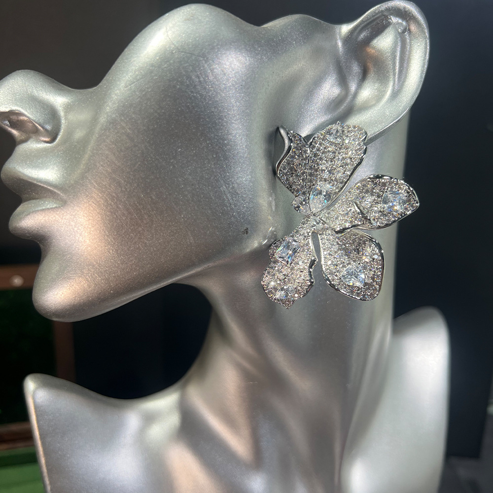 明星同款辣妹超闪大花朵耳饰重工轻奢高级满镶锆跨境热销个性首饰详情2