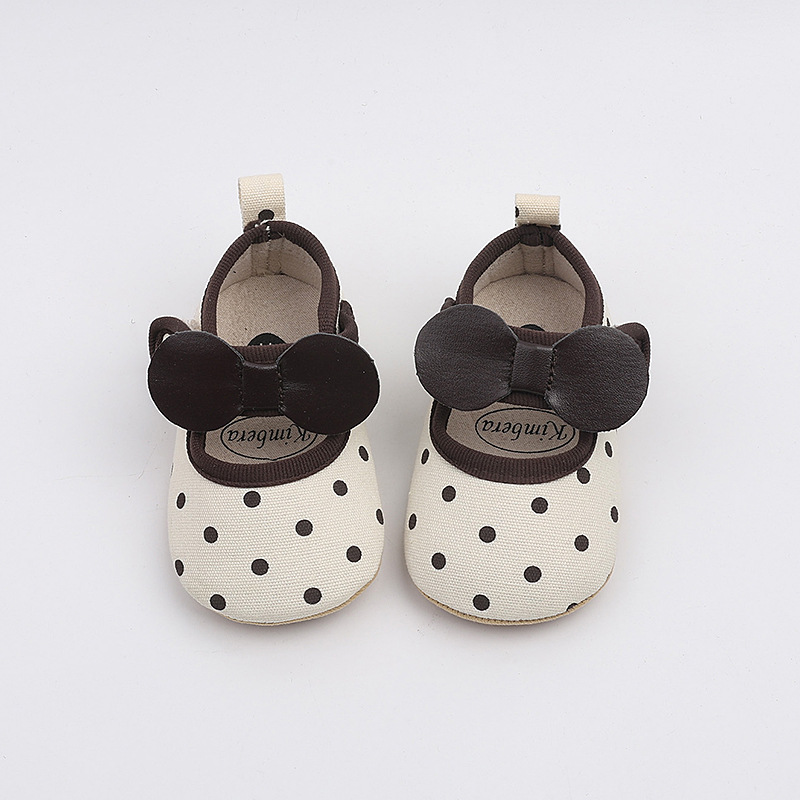 春季新款一岁女宝宝公主鞋软底6-12月婴儿透气舒适婴幼儿学步鞋详情7