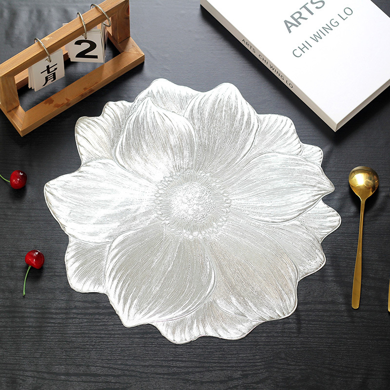 Wholesale and direct sales of popular creative lotus pvc heat-insulating Western placemats, anti-slip, waterproof and oil-resistant placemats pic 4