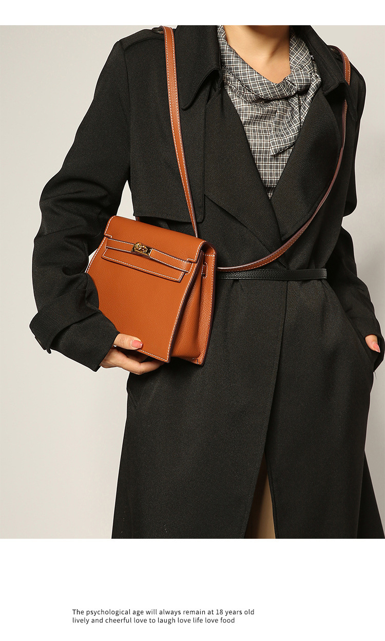 This is a new retro and trendy dance bag by Kelly, featuring a simple, classic and high-end look. It is a single-shoulder, hand-carry and crossbody bag with a lychee pattern pic 9