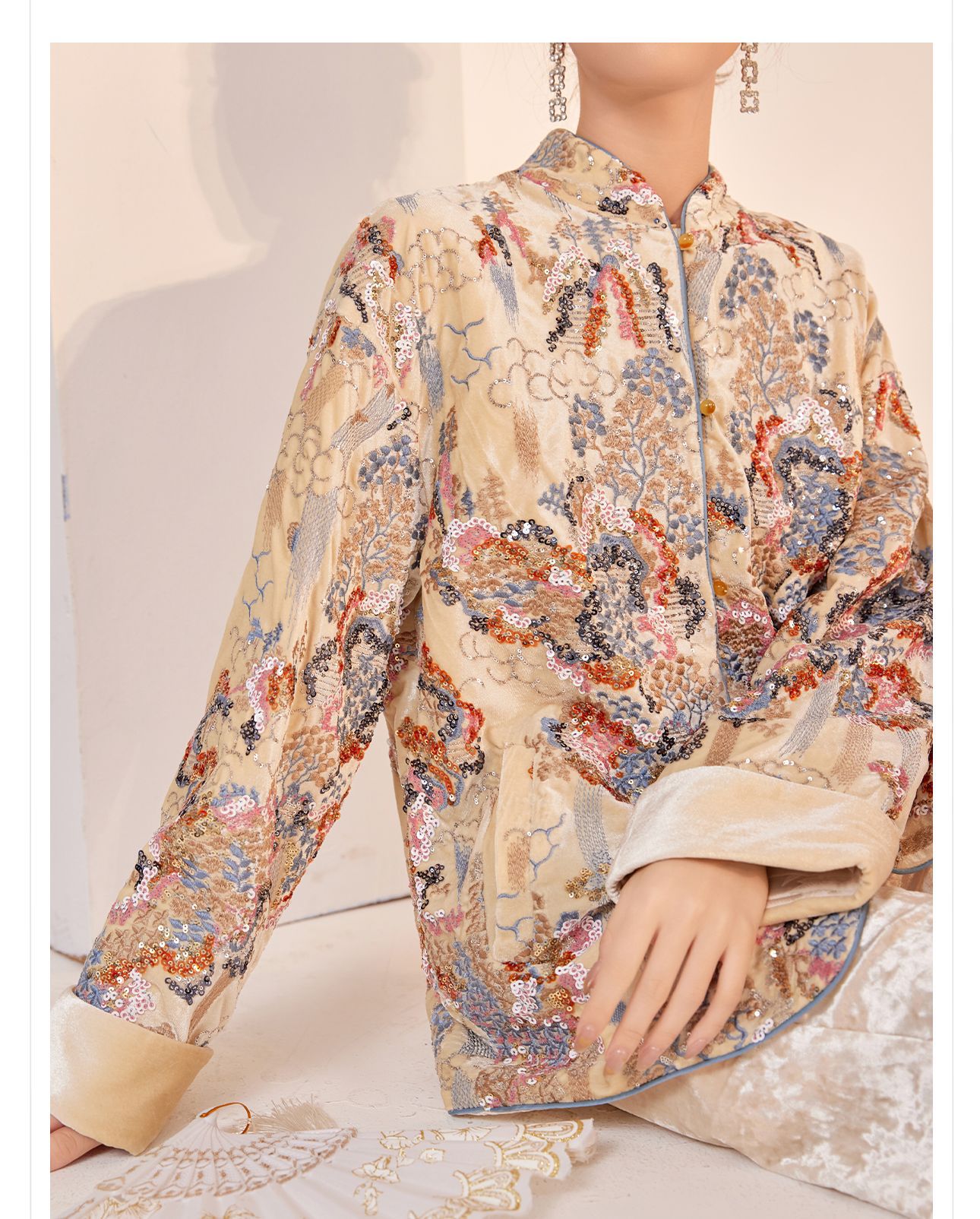 New Chinese-style top for women in the autumn and winter of 2025, featuring a heavy sequined embroidery design on cotton-padded jackets pic 12
