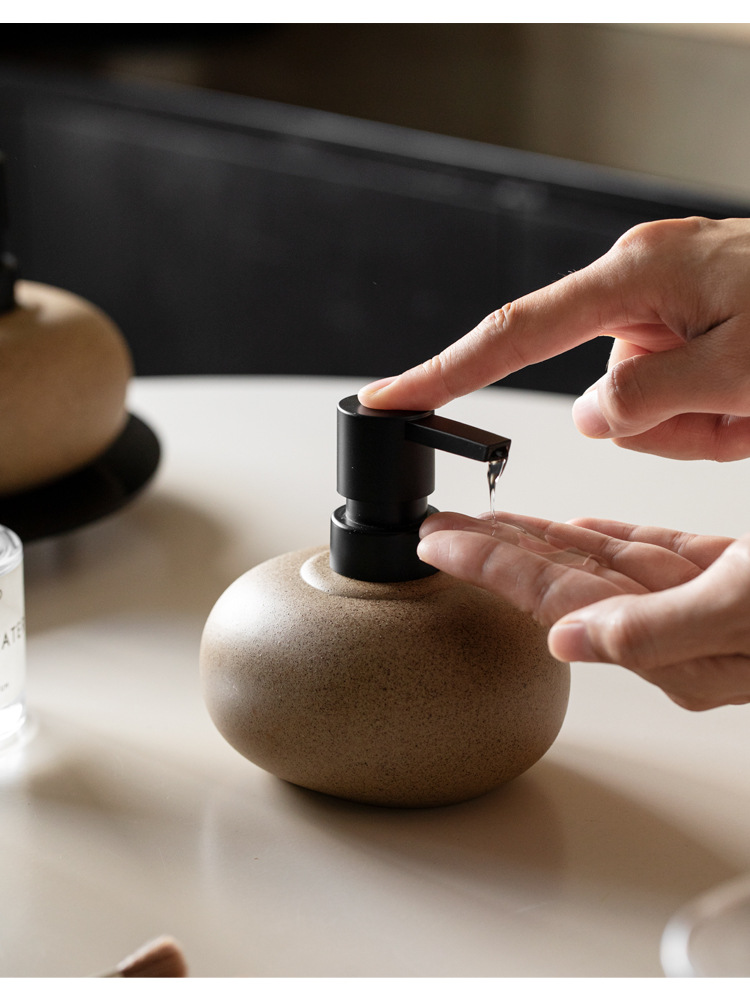 Wabi-sabi style rough earthenware press bottle, hotel and homestay lotion bottle, shampoo, body wash, hand sanitizer, conditioner portioned bottle pic 8