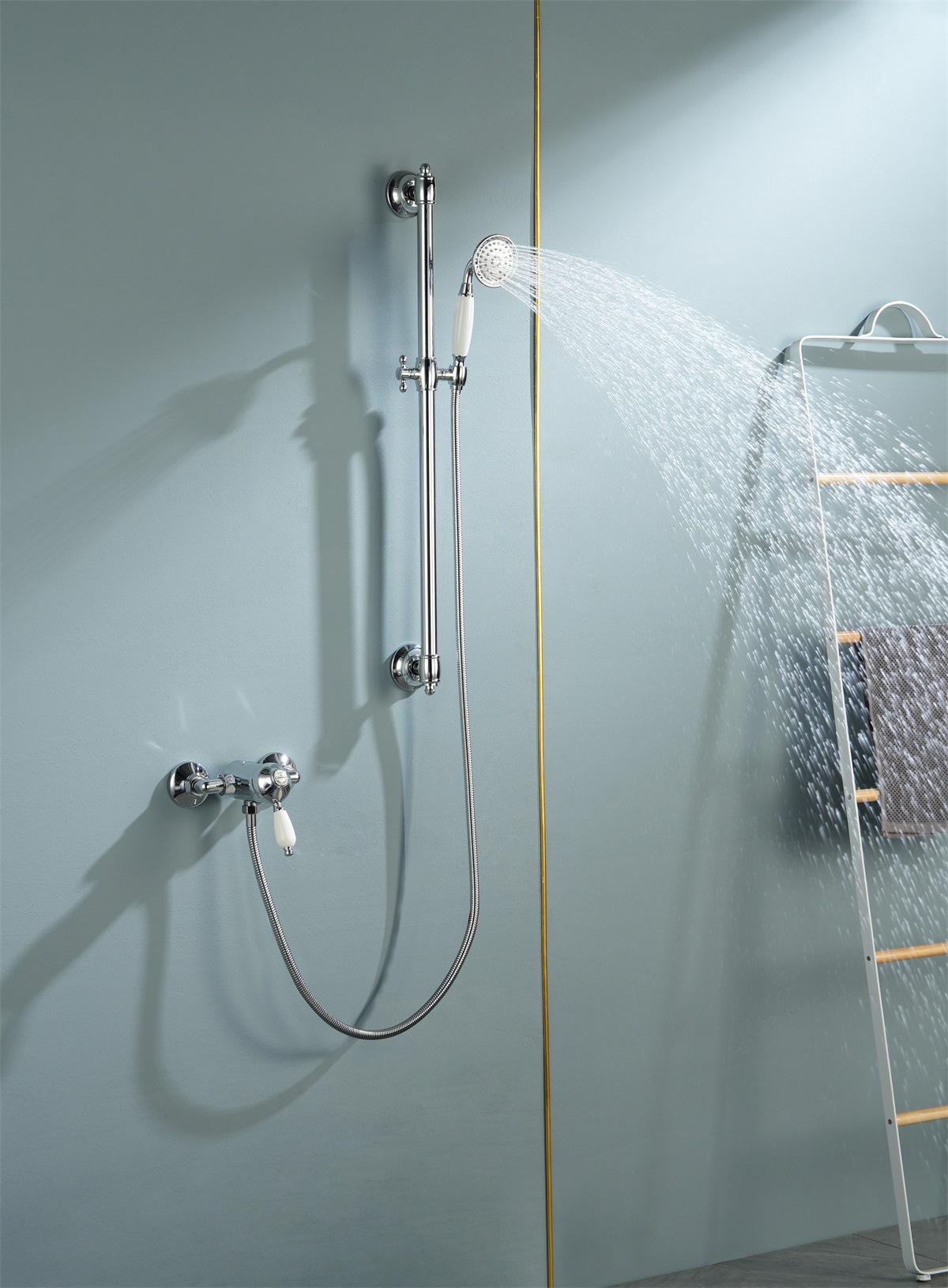 欧式全铜冷热花洒金色淋浴花洒挂墙式龙头卫生间升降增压混水阀详情19