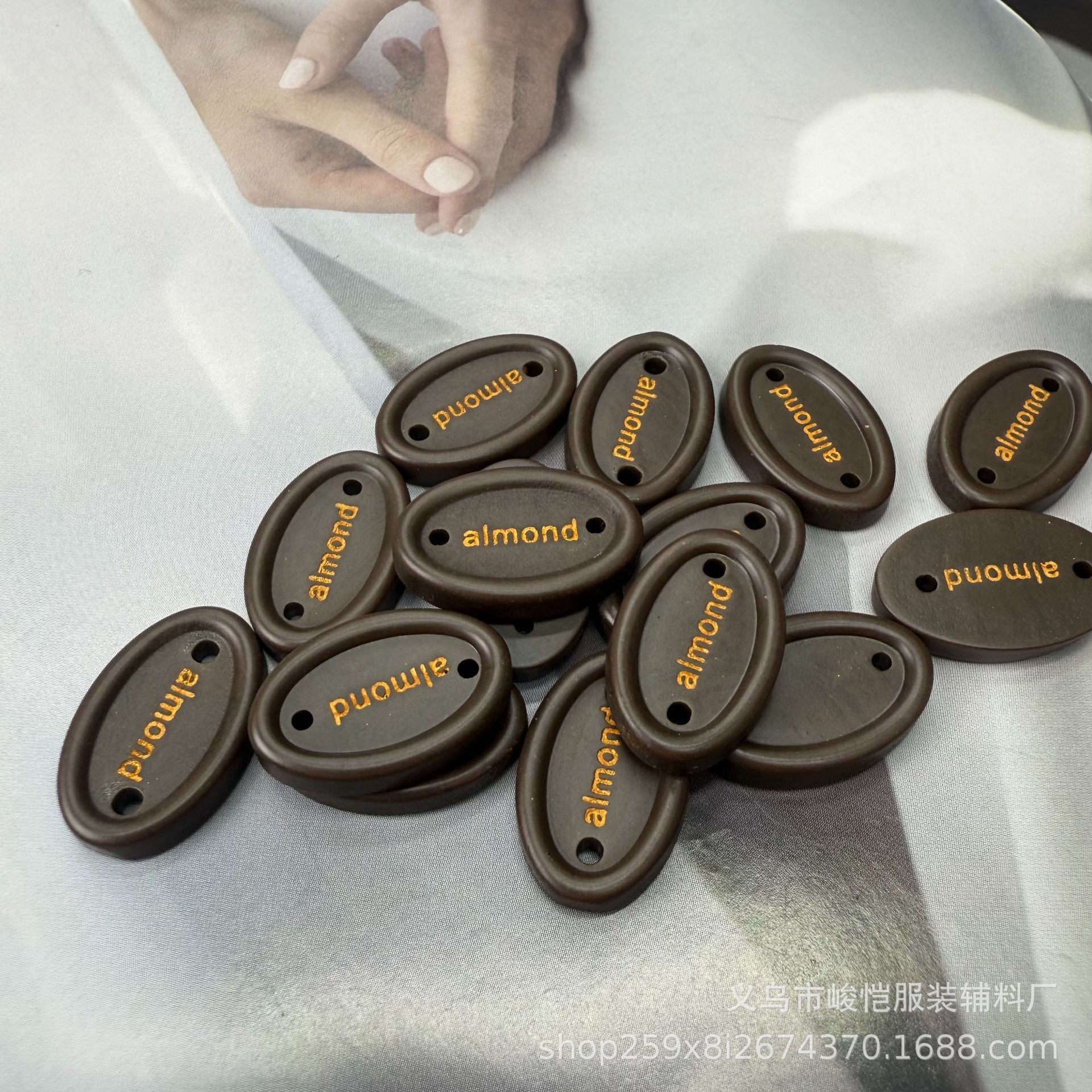 爱心标牌树脂仿贝壳彩色扣子异形不规则纽扣毛衣衬衣针织衫小铭牌详情26