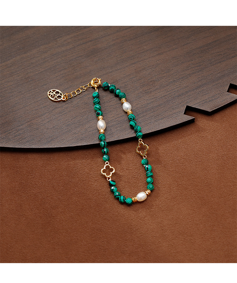 Gentle and elegant freshwater pearl malachite bracelet, noble and retro emerald beaded, simple hollowed-out pattern jewelry pic 4