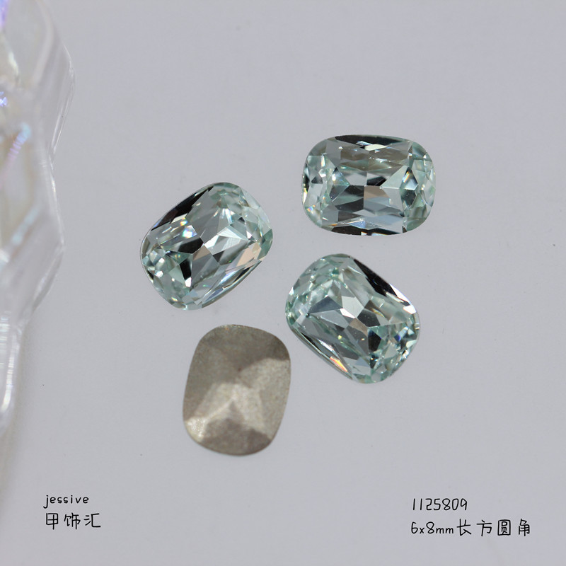 新款饰品K9淡粉蓝多切面尖底钻异形水晶歪心华子同款指甲饰品批发详情15