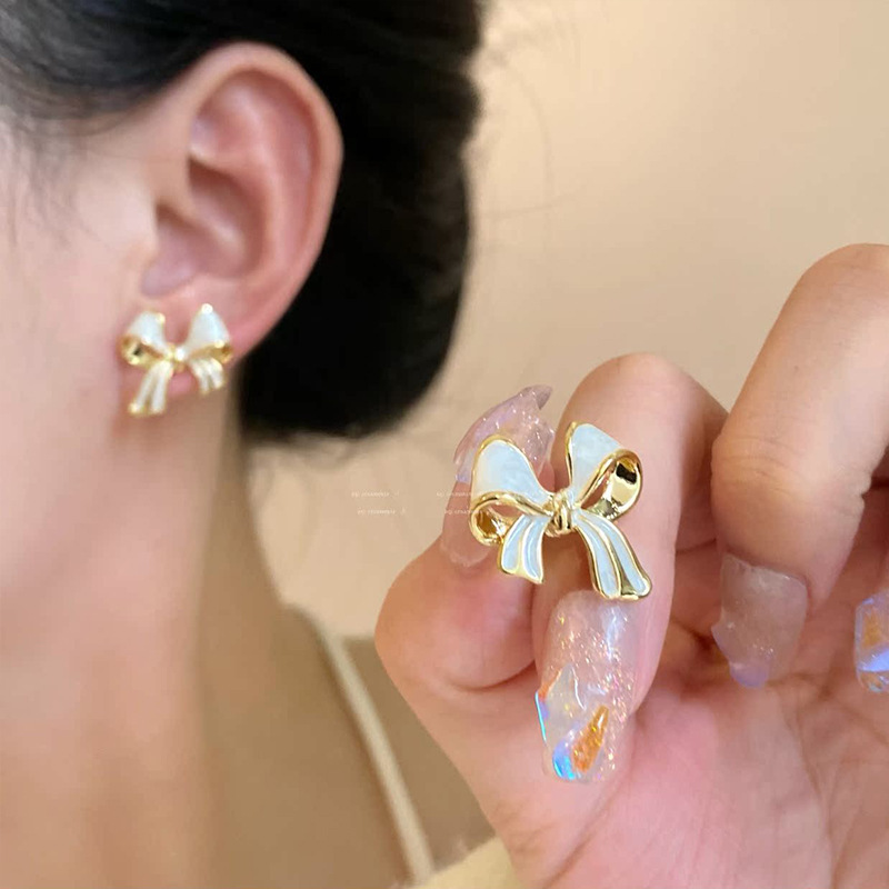 Ins-style pearl earrings for women, 925 silver needle, niche design, butterfly stud earrings, light luxury and high-end feel, earrings, earrings and ear rings pic 60