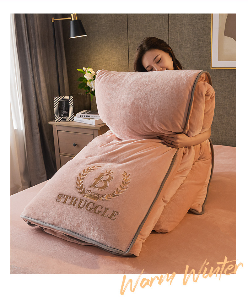 The pink plush bedding set is warm, comfortable, soft and cozy. It includes bed sheets, quilt covers, bedspreads and bedding combinations pic 6