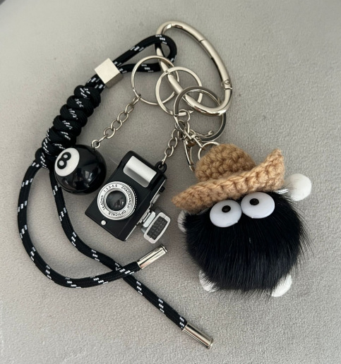 Miu series bag pendants, Dachshund figurine pendants, schoolbags, car lanyards, high-end keychains, baseball accessories pic 12