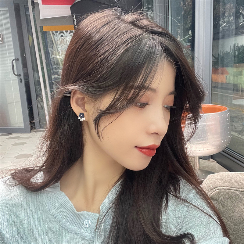 S925银针哑光宝蓝色小花镶钻珍珠复古超仙小巧精美温柔显白耳钉详情8