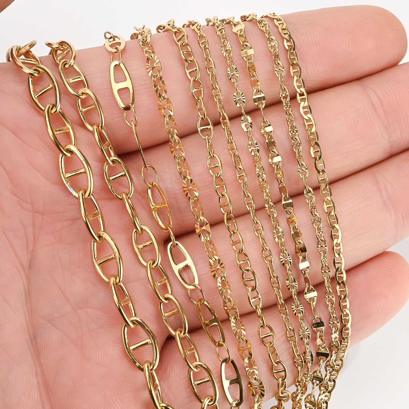 Pig nose chain PVD vacuum electroplated stainless steel Japanese character chain jewelry production and clothing accessory chain pic 2