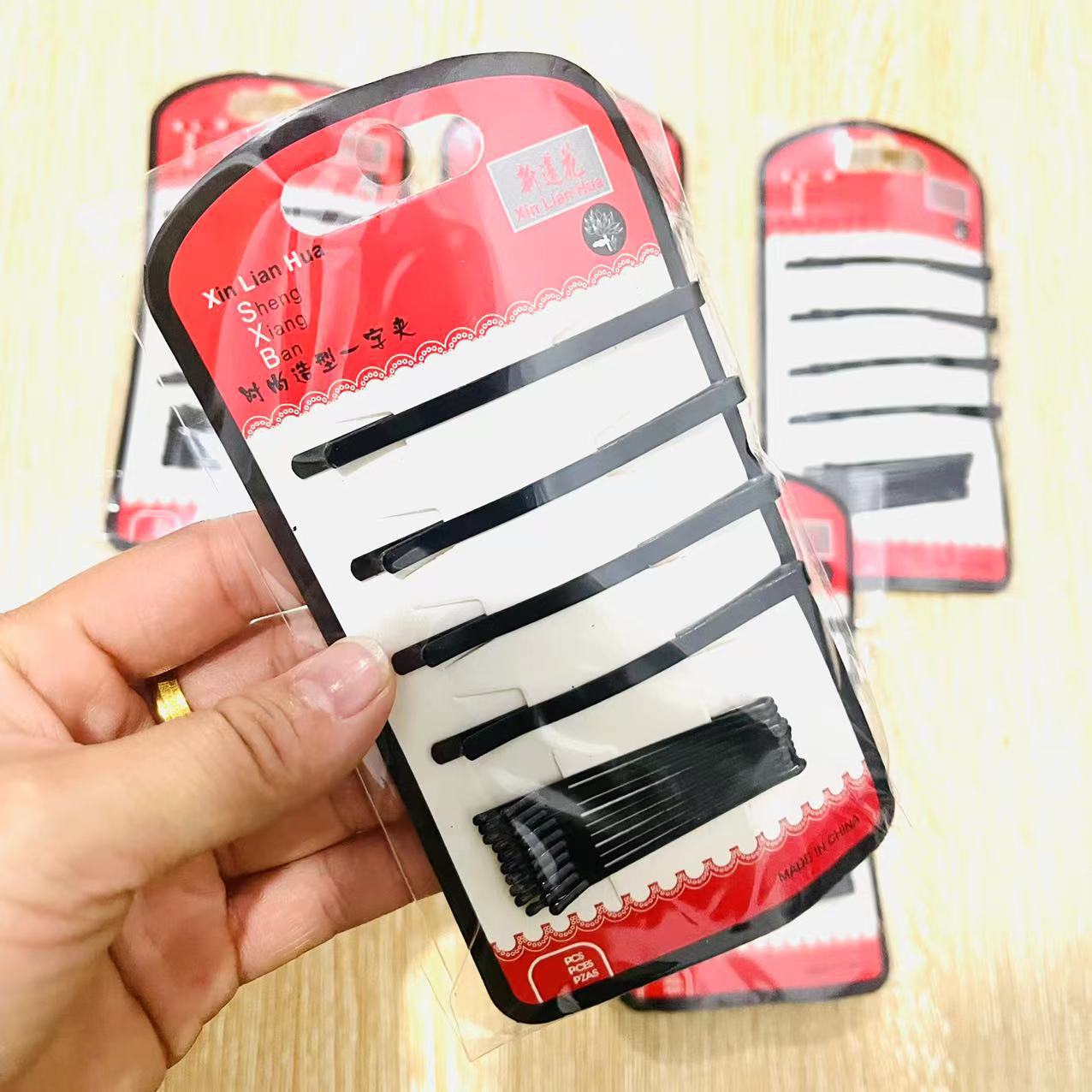 【1-9 Zones 】 Red Card One-piece Hair Clip 10/ Pack 2000/ box Red Paper Card One-piece Hair Clip Set Steel Wire Clip Fashion Hair Clip One Yuan Store Good supply pic 3